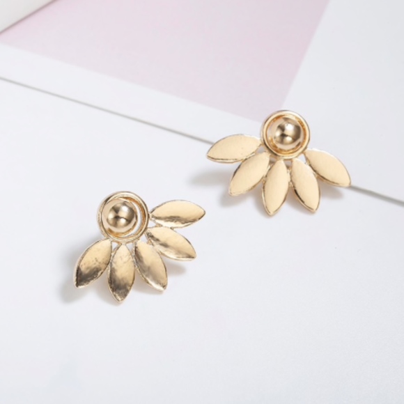 'Floret' Ear Jacket Minimalist Gold Stud Earrings - Picture 2 of 6